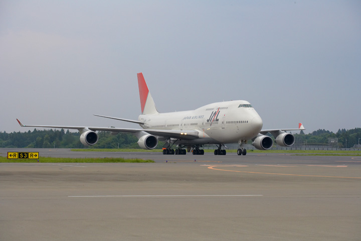 JAL ボーイング747-400