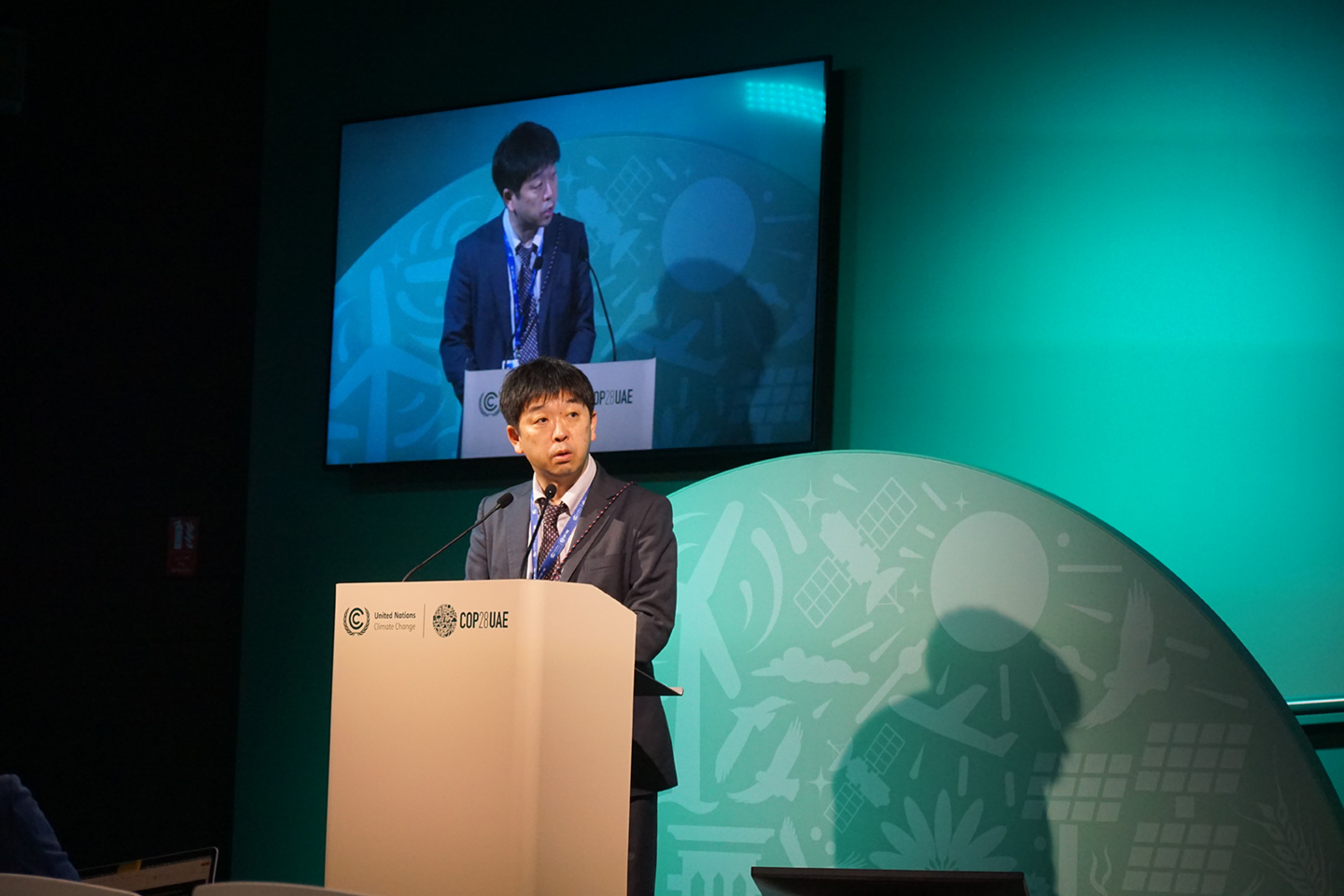 写真18 冒頭、環境省 水谷好洋国際脱炭素移行推進・環境インフラ担当参事官よりご挨拶いただきました。