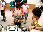 自転車発電様子